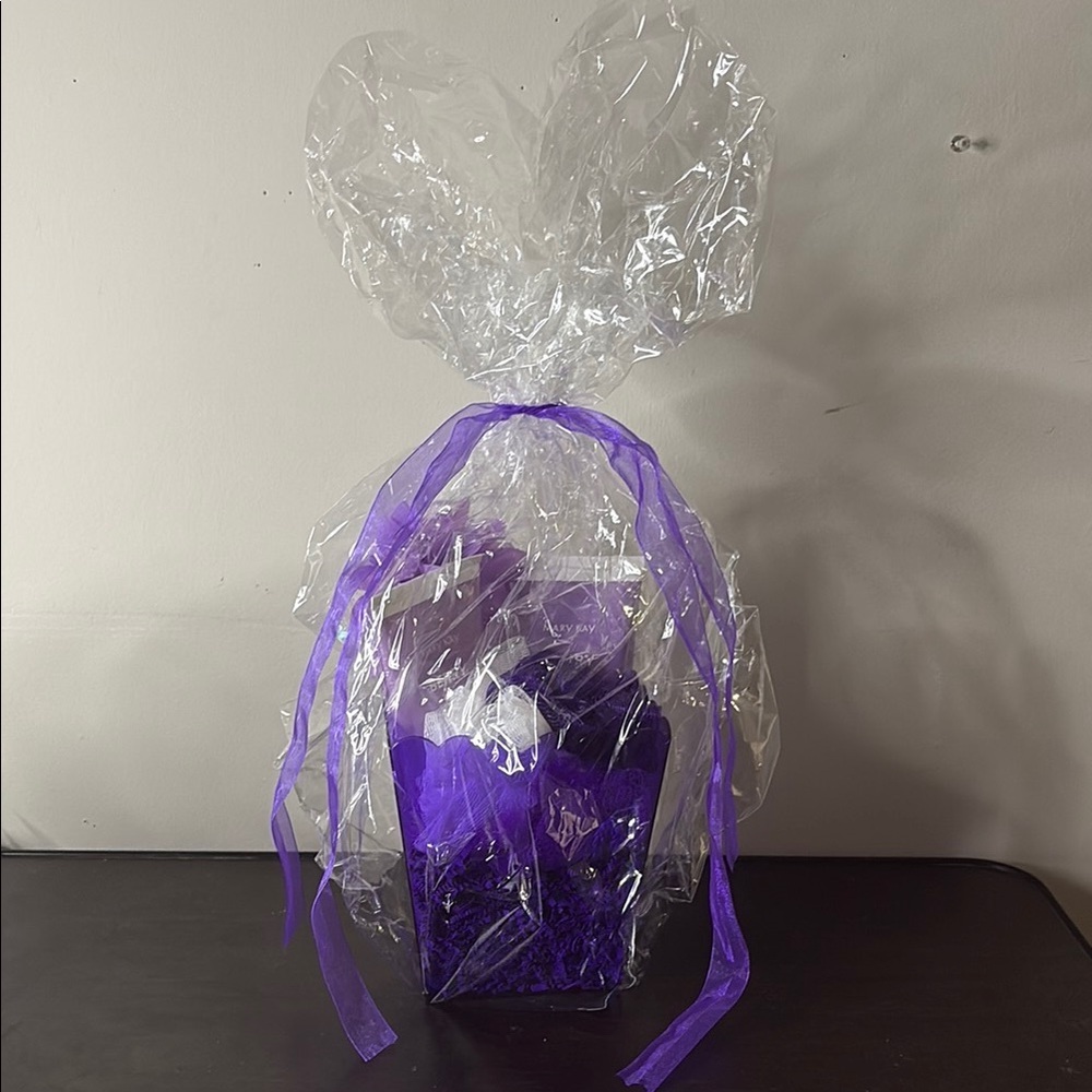 Mary Kay Purple Body Wash Berry & Vanilla - Picture 6 of 6